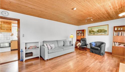 Three-Bedroom Vacation Home 