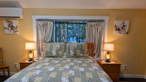 Luxury Cabin with Kitchen & Hot Tub