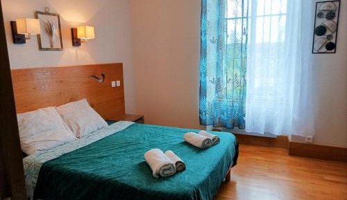 Double Room with Private Bathroom