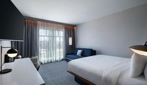 King Room - Hearing Accessible