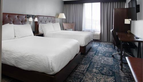 Guest Room - Two Double Beds