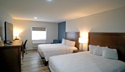 Queen Room with Two Queen Beds - Non-Smoking