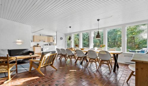 Three-Bedroom Vacation Home 