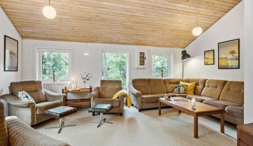 Two-Bedroom Holiday Home