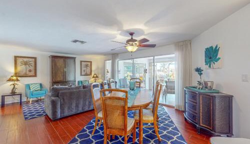 Three-Bedroom Vacation Home 