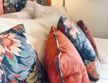 Double Room with Private External Bathroom