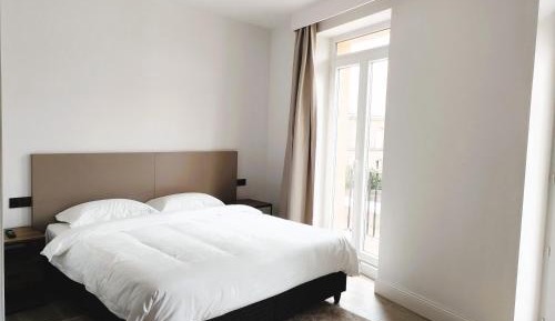 King Room with Balcony