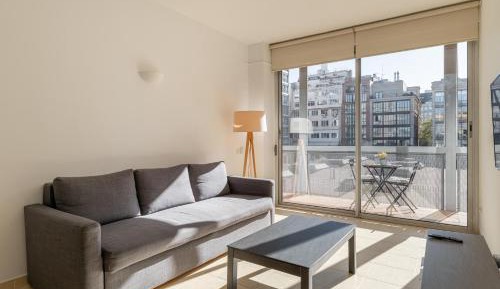 Three-Bedroom Apartment with Balcony