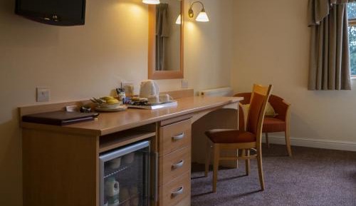 Standard Twin Room with Garden View