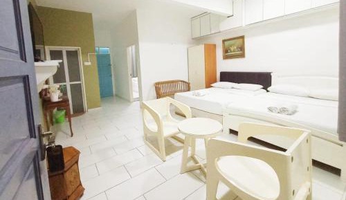 Family Room with Sea View