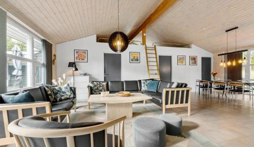 Six-Bedroom Holiday Home