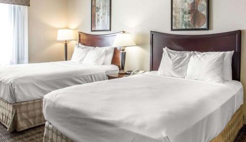 Queen Suite with Two Queen Beds - Non-Smoking