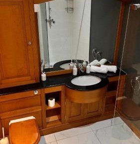 Deluxe Double Room with Bath