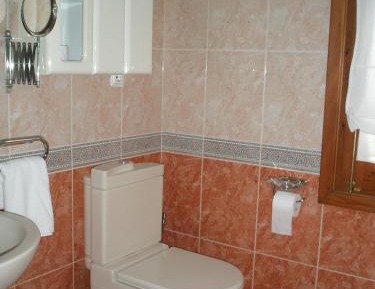 Two-Bedroom Apartment (6 Adults)