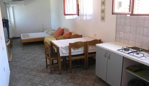 One-Bedroom Apartment with Sea View