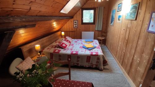 Double or Twin Room with Private Bathroom