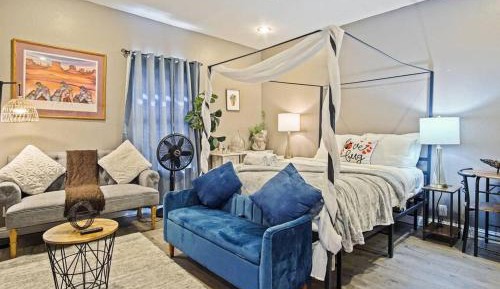 One-Bedroom House