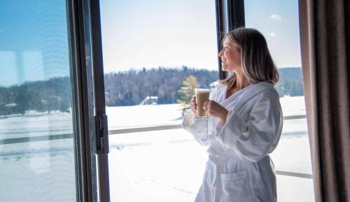 Suite with Lake View