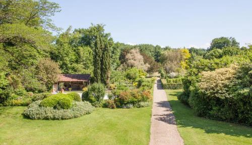 Suite with Pool View