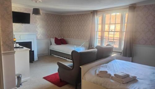 Family Room with Shower