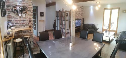 Three-Bedroom Holiday Home 