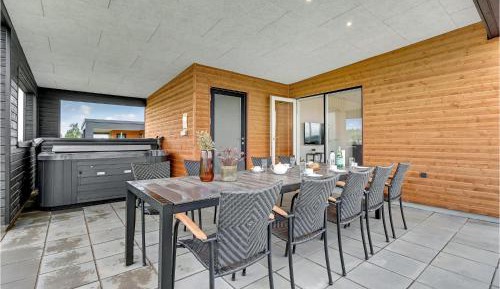 Four-Bedroom Vacation Home