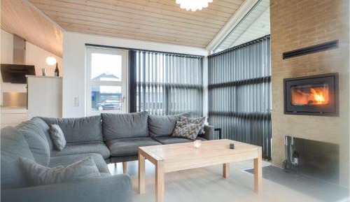 Three-Bedroom Vacation Home 
