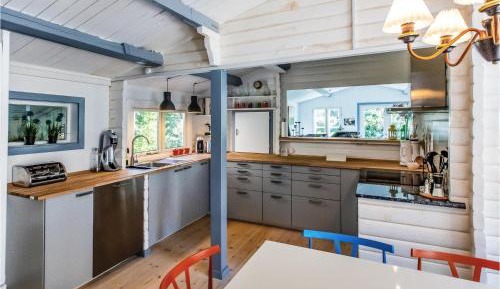 Three-Bedroom Vacation Home 