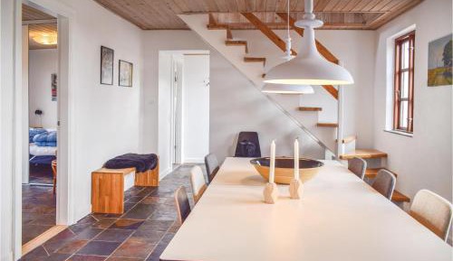 Three-Bedroom Vacation Home 