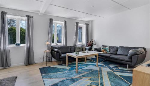 Three-Bedroom Vacation Home 