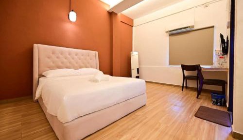 Deluxe Double or Twin Room