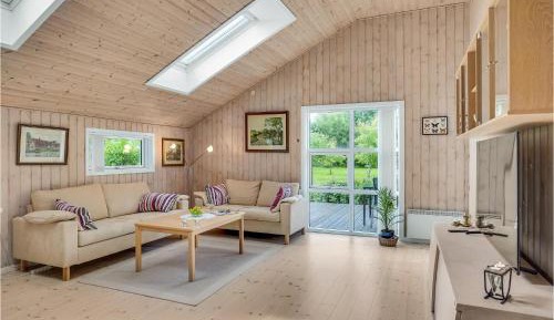 Three-Bedroom Vacation Home 