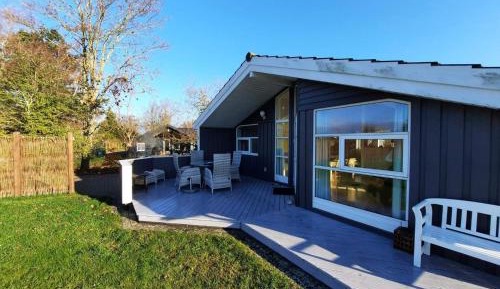 Three-Bedroom Vacation Home 