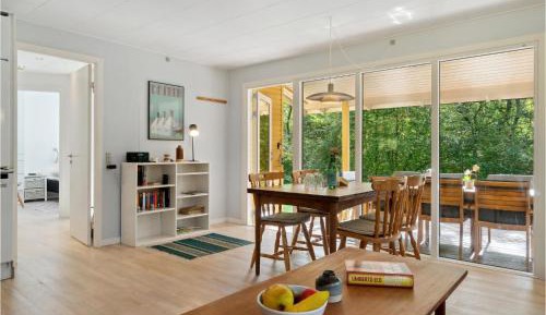 Three-Bedroom Vacation Home 