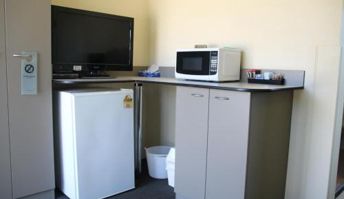 Queen Room 3.5 star with Mountain View