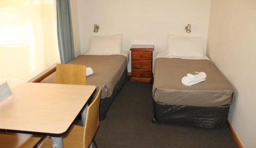 Family Room 3.5 star