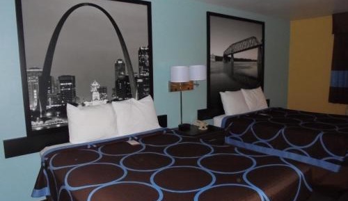 Queen Room with Two Queen Beds - Non-Smoking