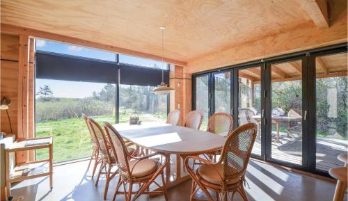 Three-Bedroom Vacation Home 