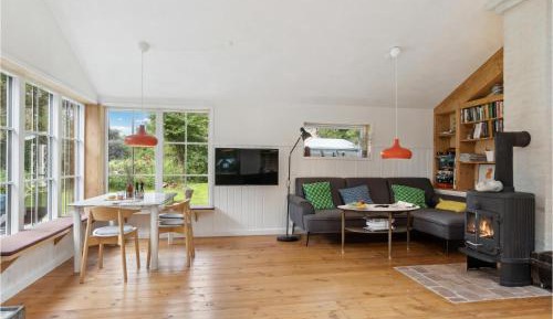 Three-Bedroom Vacation Home 