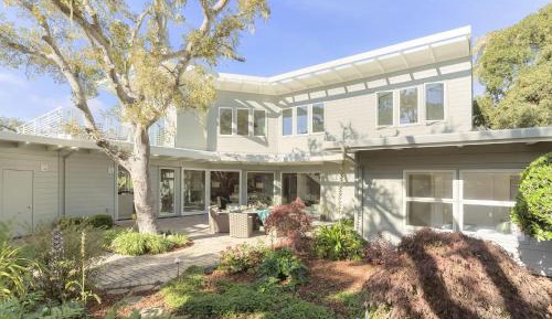 Four-Bedroom Vacation Home