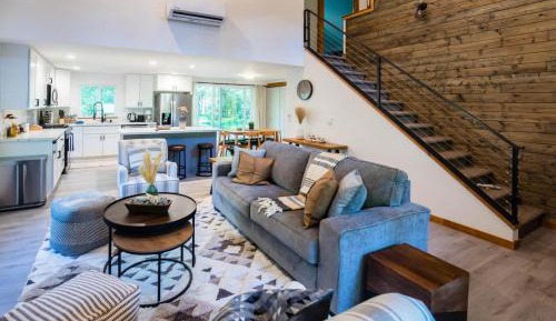 Three-Bedroom Holiday Home 