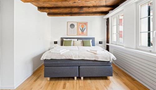 Superior Apartment with Balcony
