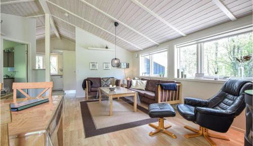 Three-Bedroom Vacation Home 