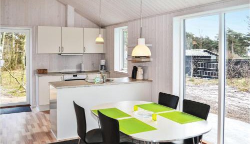 Three-Bedroom Vacation Home 