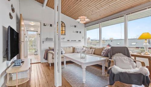 Three-Bedroom Vacation Home 