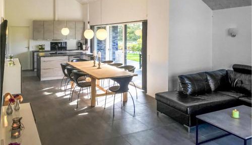 Four-Bedroom Vacation Home
