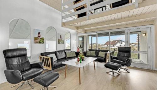 Four-Bedroom Vacation Home