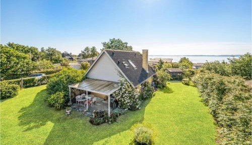 Two-Bedroom Holiday Home