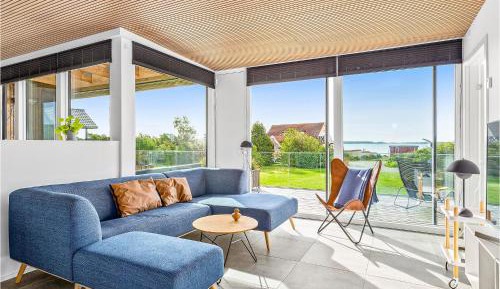 Three-Bedroom Vacation Home 