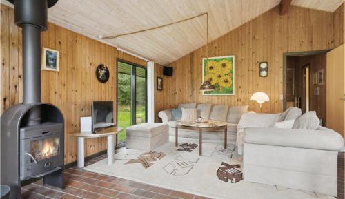 Three-Bedroom Vacation Home 
